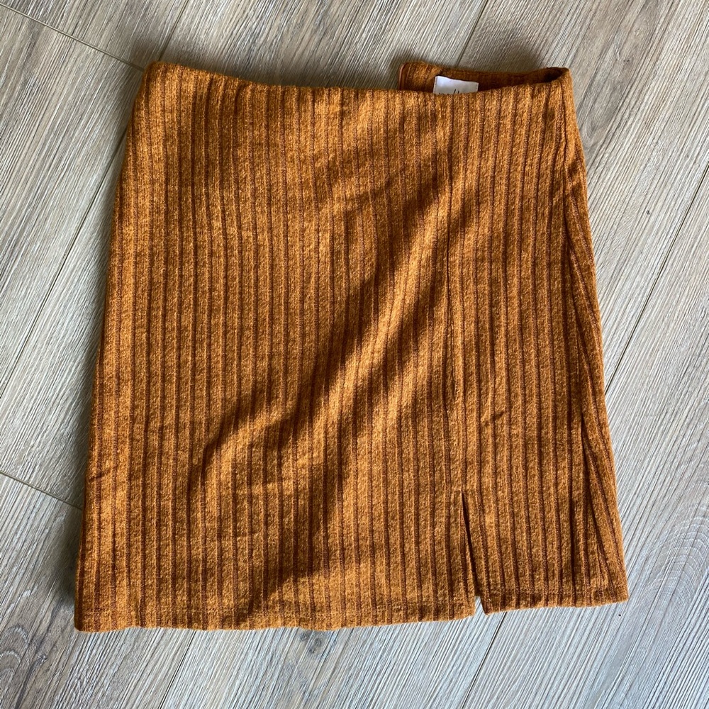 CUTE SKIRT - Picture 6 of 8